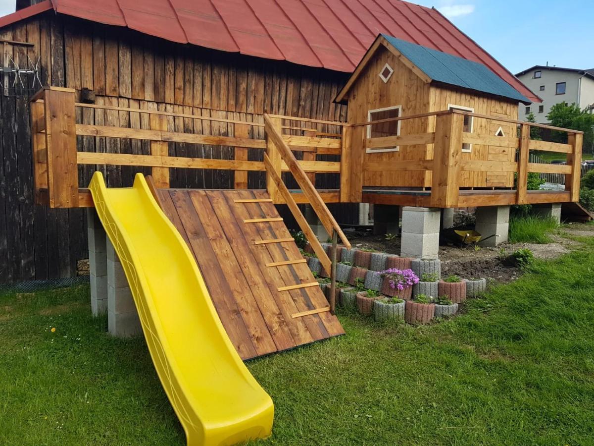 U deda a starkej Cierny Balog Bagian luar foto
